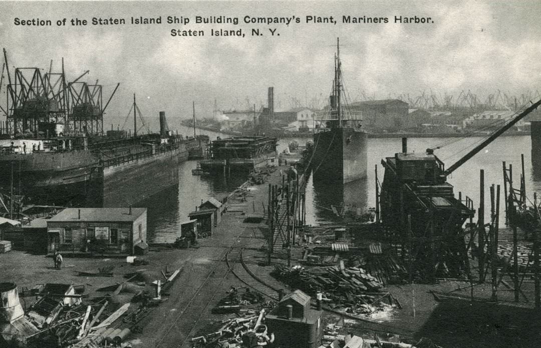 Staten Island Ship Building Company'S Plant, Mariners Harbor, Home To Large Shipping And Dry Dock Companies In The First Half Of The 20Th Century. Cirica 1940S