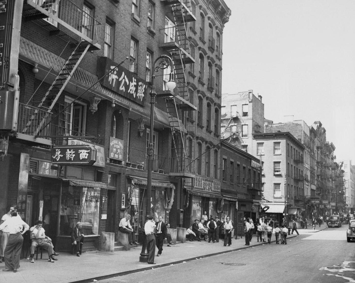 View Looking North Up Mott Street In Chinatown, Lower Manhattan, Circa 1943