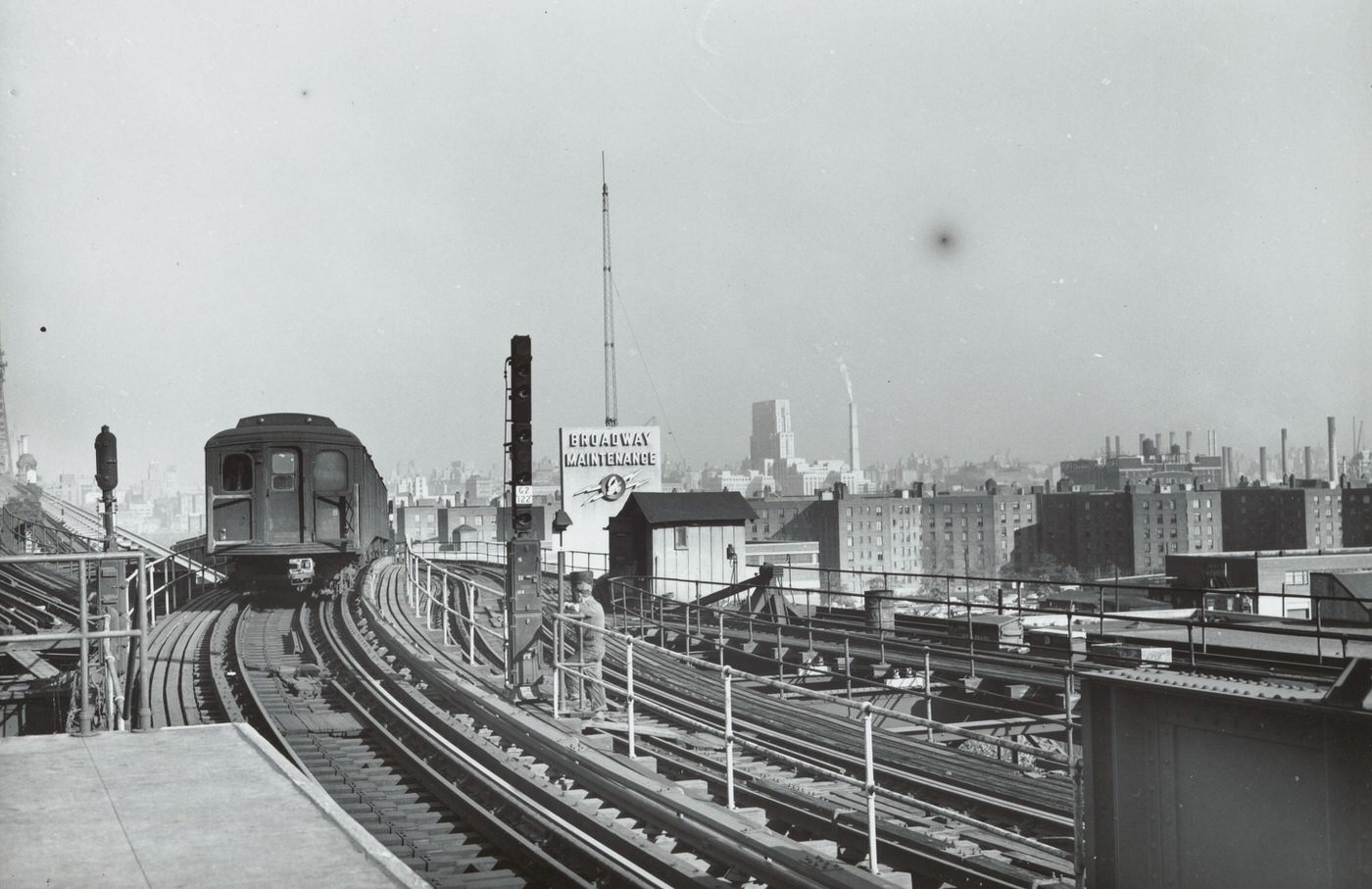 View From The Top Of The Queensboro Plaza Station Towards Manhattan, 1950S.