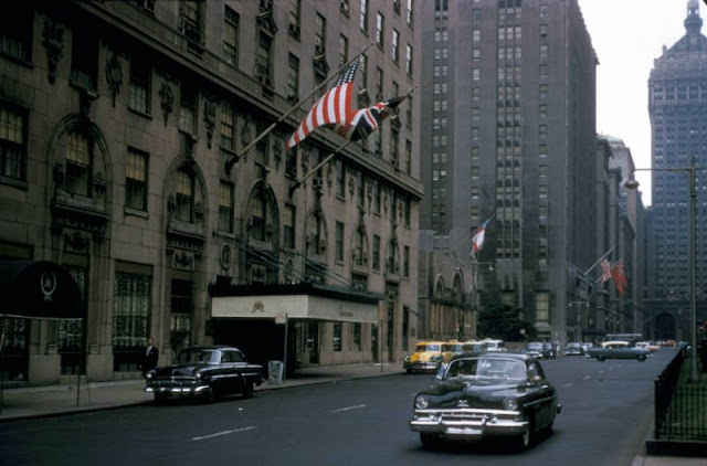 Ambassador Hotel On Park Avenue, 1950S.