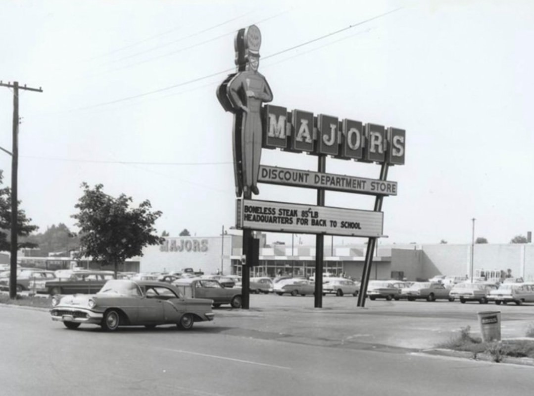 Store Located At Forest Avenue And Grandview Avenue In Mariners Harbor, Late 1960S.