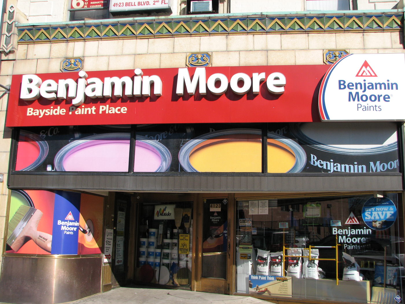 Benjamin Moore Paints, Queens, 2009.