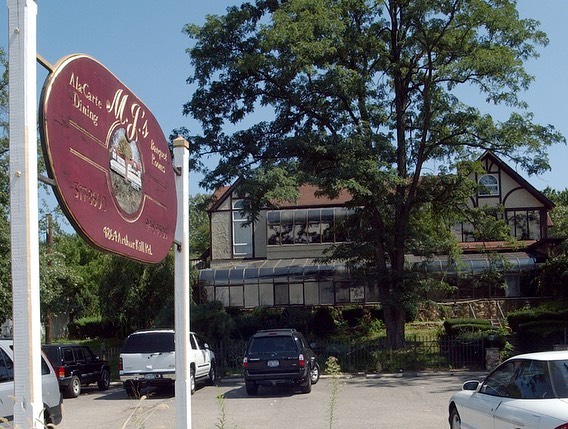 Mj'S Supper Club, A Popular Richmond Valley Restaurant, 2004.