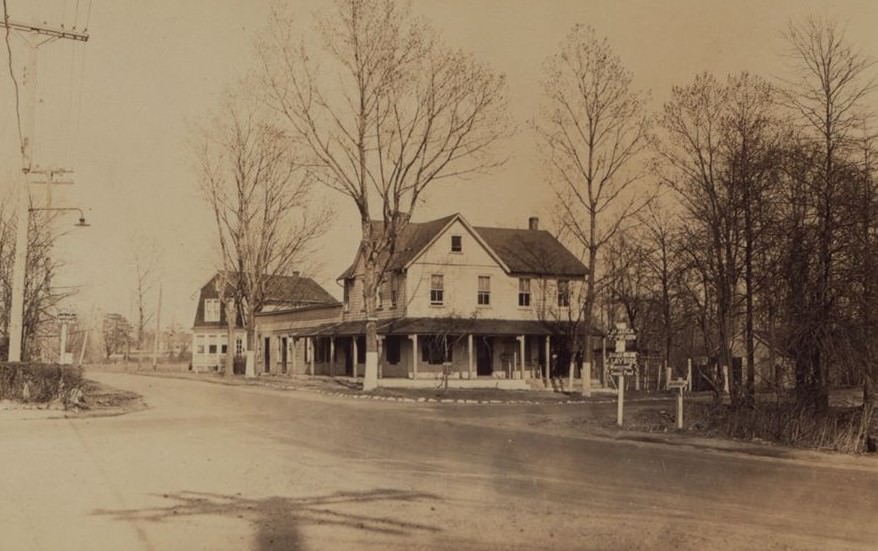 Fresh Meadow Road And North Hempstead Turnpike, Queens, 1890S.