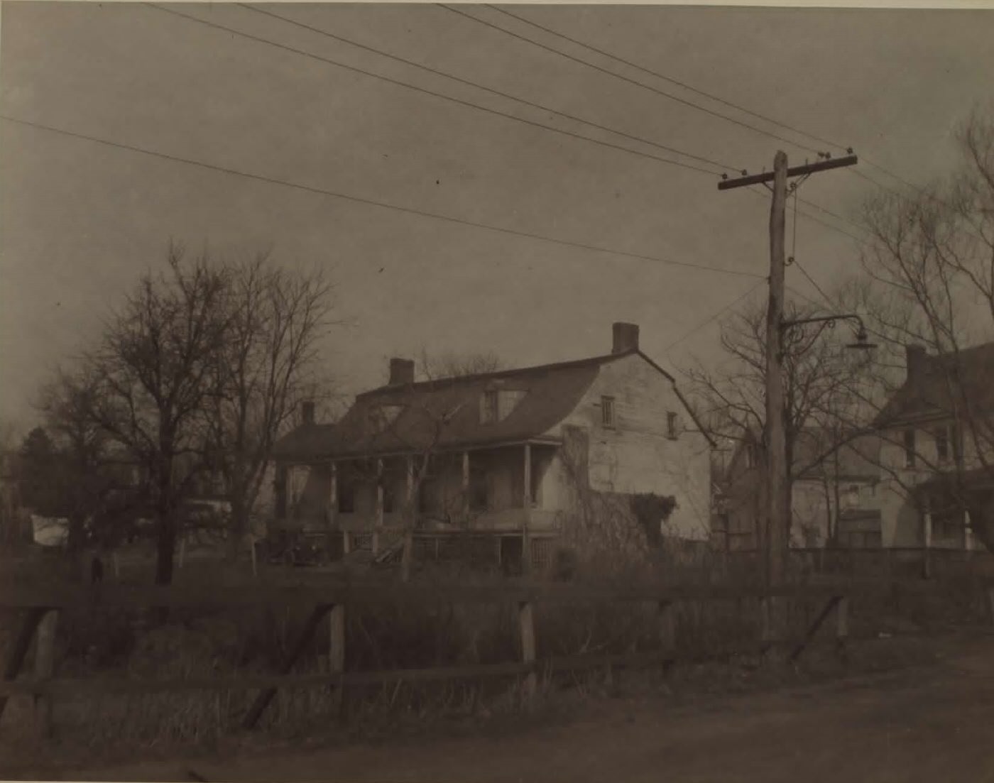 Colonial Avenue And Van Doren Street, Queens, 1900S.