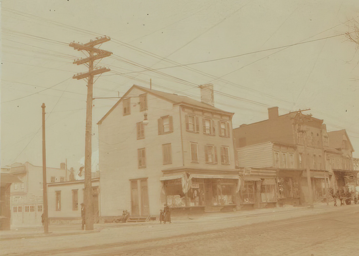 Grand Avenue And Remsen Place, Queens, 1900S.