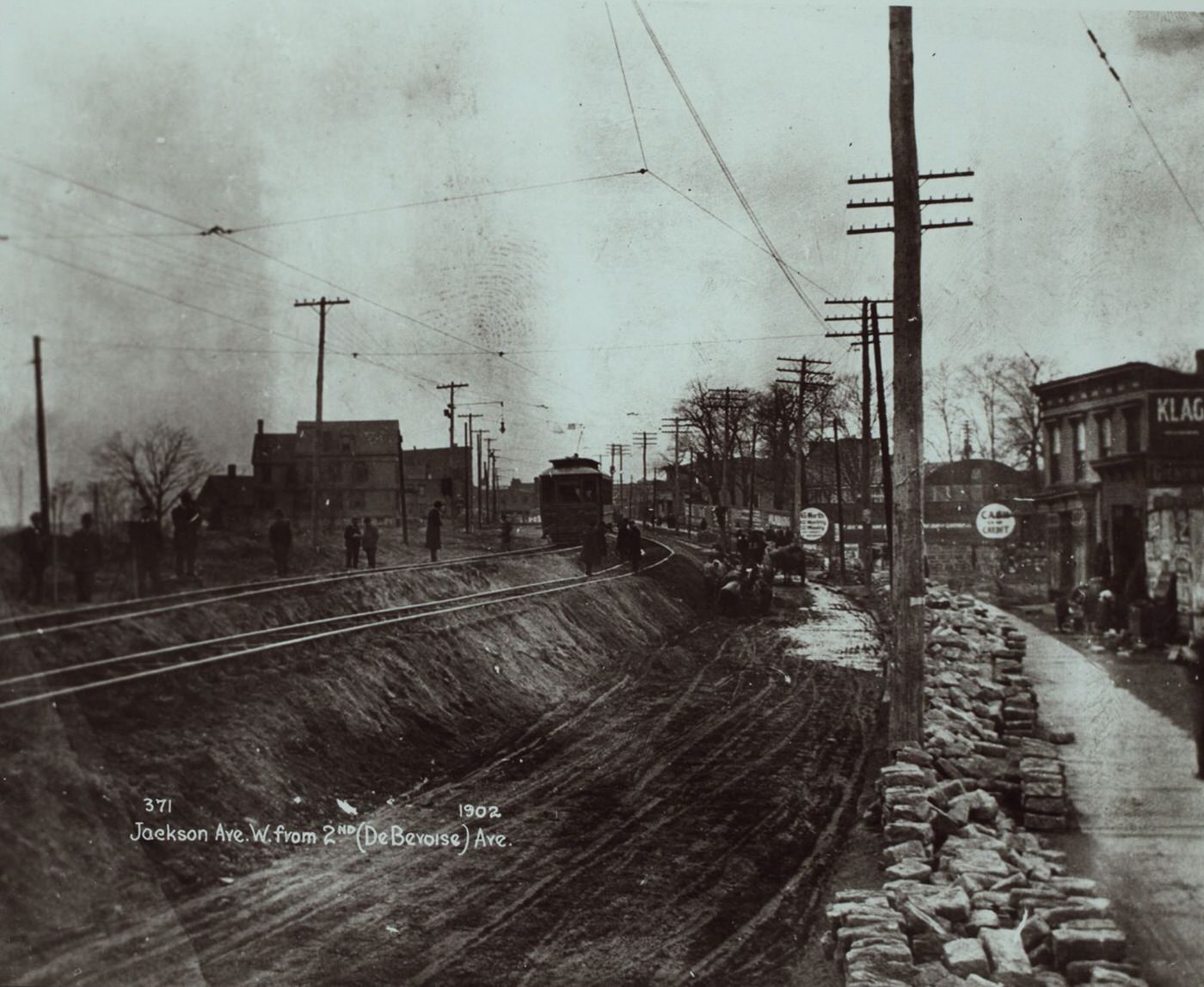 Jackson Avenue And 2Nd Avenue, Queens, 1902.