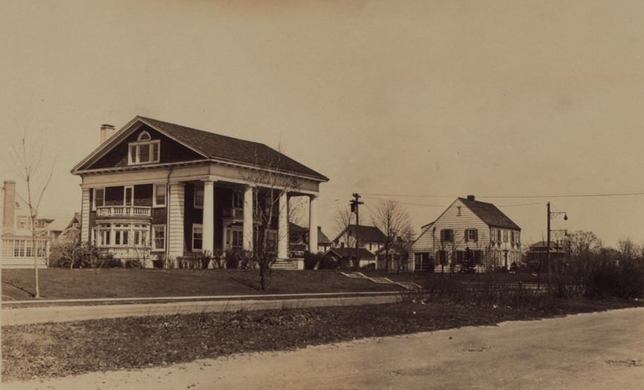 42Nd Avenue And 207Th Street, Queens, 1910S.