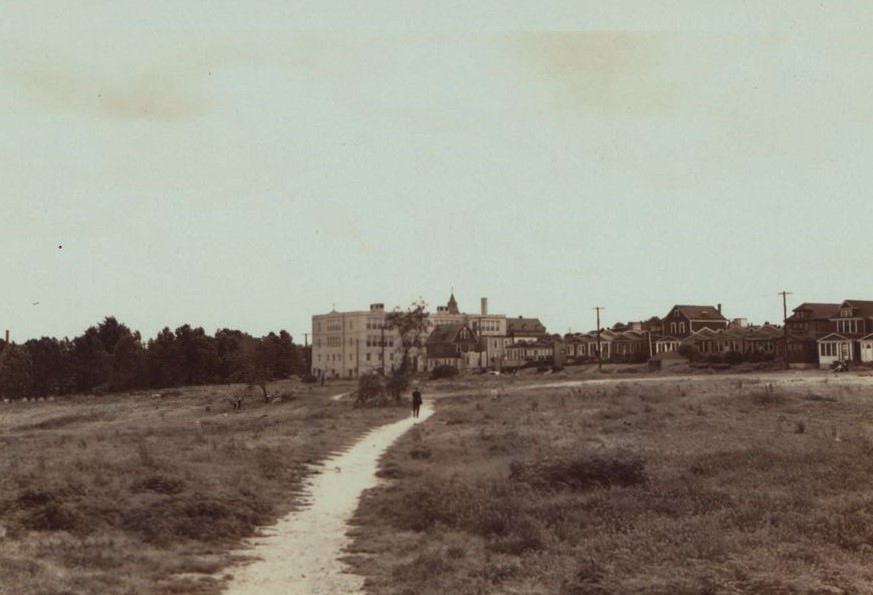 Furmanville Avenue And 82Nd Place, Queens, 1910S.