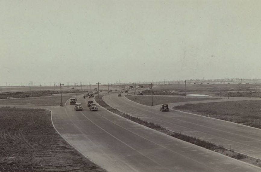 Grand Central Parkway And Roosevelt Avenue, Queens, 1910S.