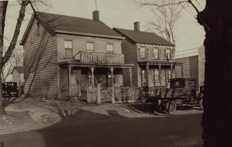 166Th Street And Douglas Avenue, Queens, 1910S.