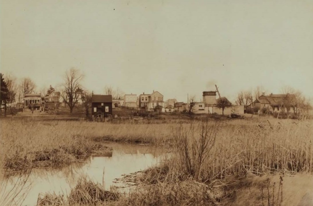 Colonial Avenue At 62Nd Drive, Queens, 1920S.