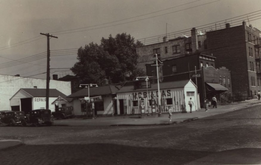 40Th Avenue At 23Rd Street, Queens, 1920S.