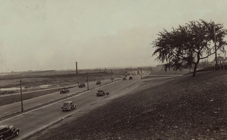 Grand Central Parkway At Roosevelt Avenue, Queens, 1920S.