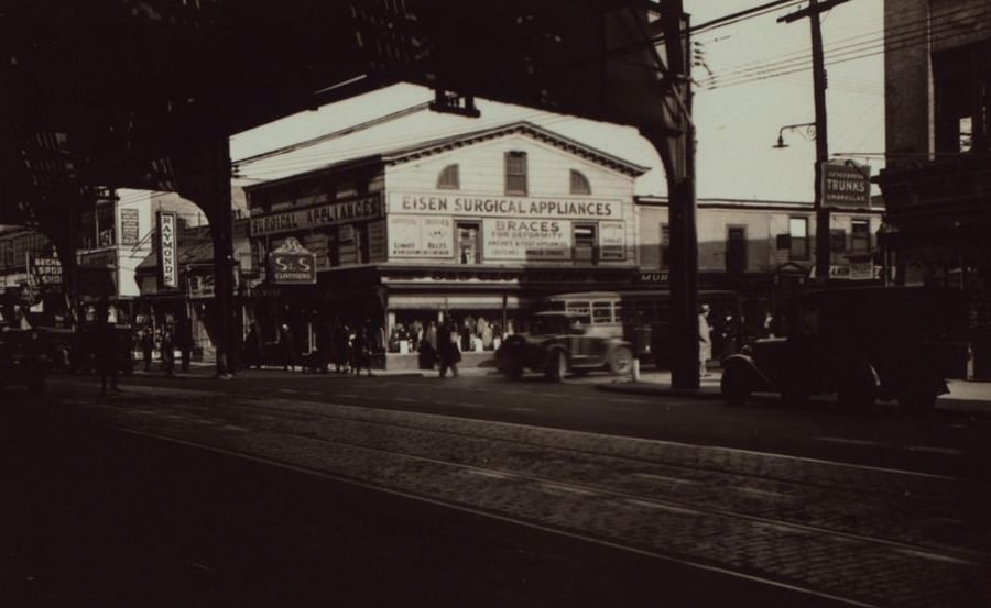 Jamaica Avenue At Twombly Place, Queens, 1920S.