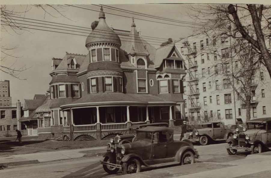 164Th Street And 98Th Avenue, Queens, 1920S.