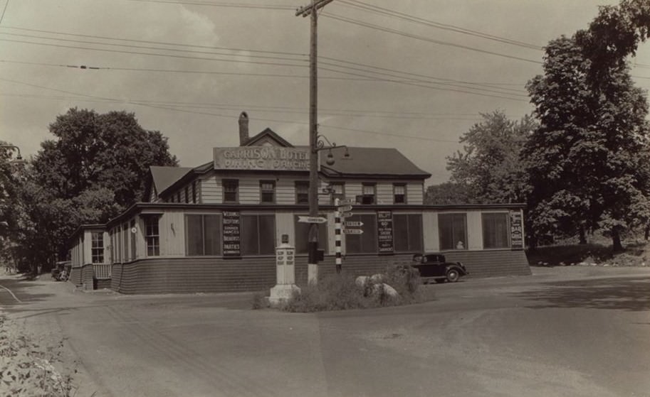 Bell Boulevard And Little Bay Avenue, Queens, 1920S.