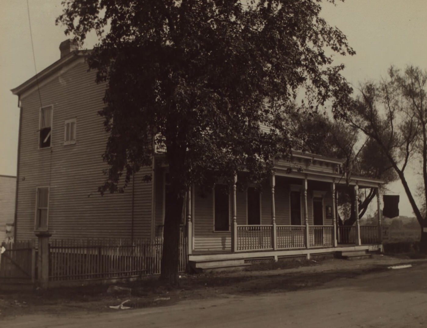 Colonial Avenue And Van Doren Street, 1930S.