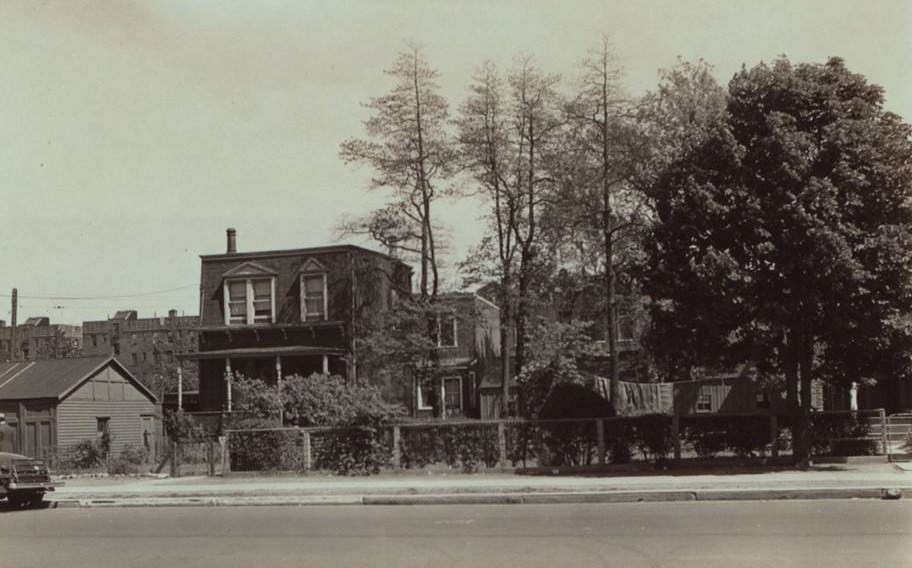 31St Street And 21St Avenue, 1930S.