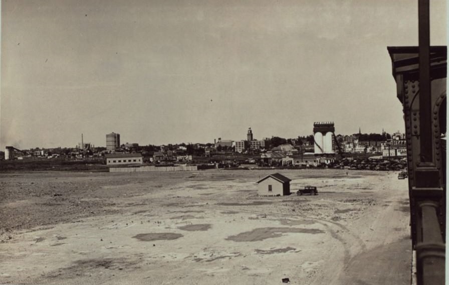 Roosevelt Avenue And St. George Road, Queens, 1930S.