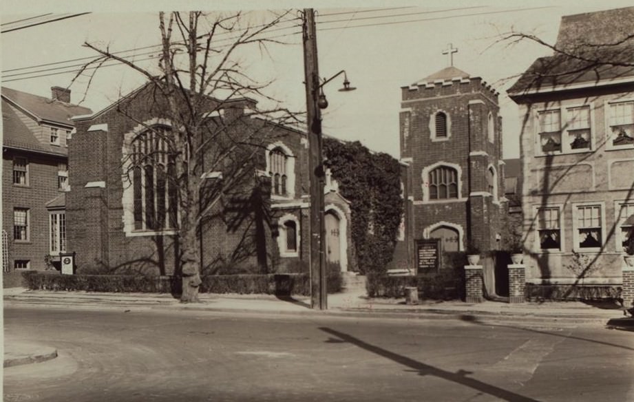 122Nd Street Between 13Th And 14Th Streets, 1930S.