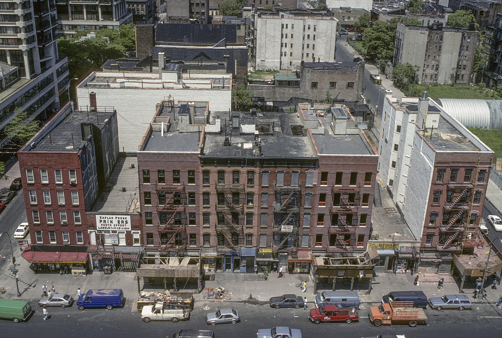 View West From 2Nd Ave. Between E. 123Rd St. And E. 124Th St., Harlem, 1992