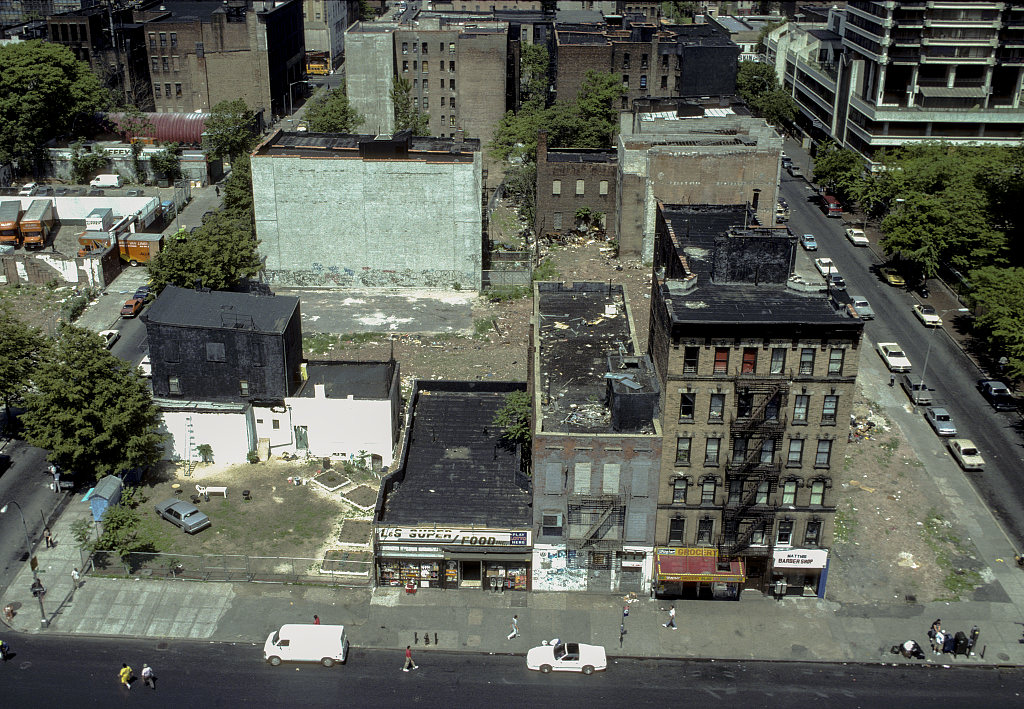 View West Of 2Nd Ave. Between E. 121St And 122Nd St., Harlem, 1992