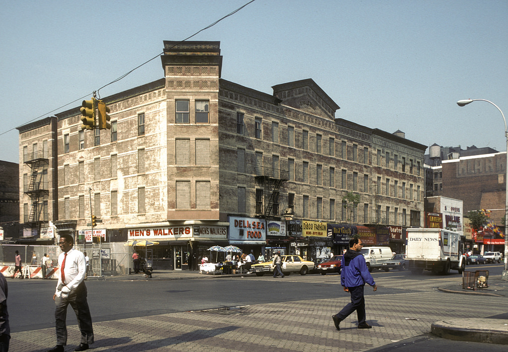 Eisleben Building, Sw Corner Of Malcolm X Blvd. And W. 125Th St., Harlem, 1993