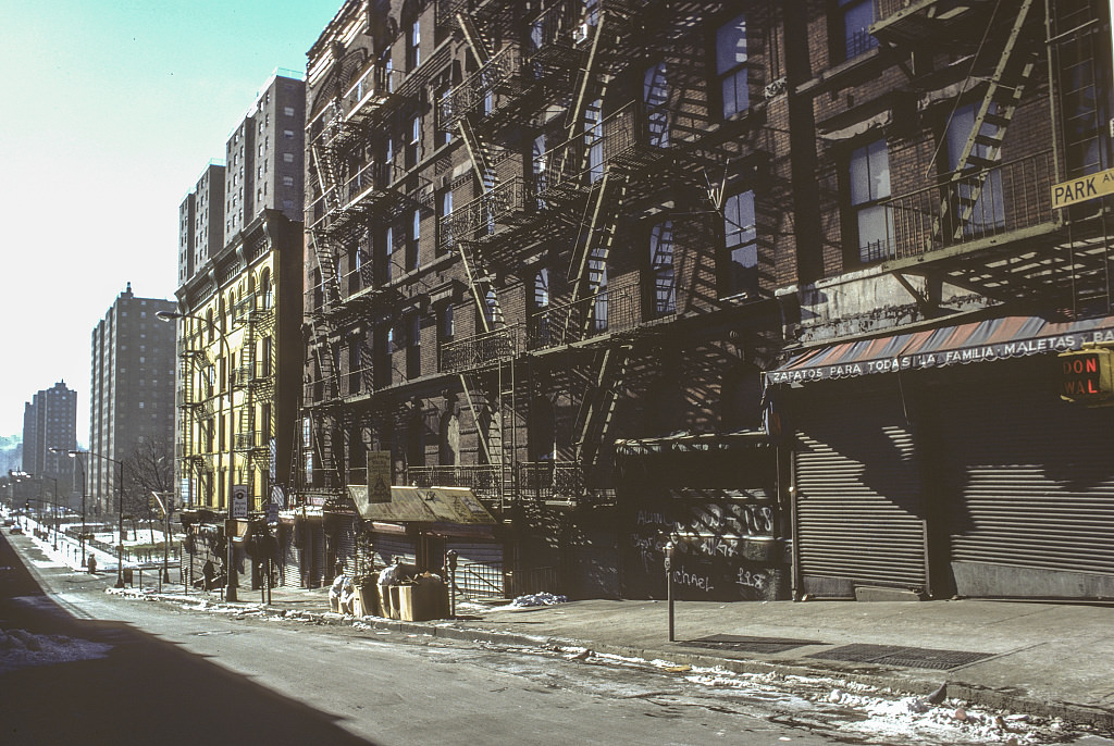 View Sw Along Park Ave. From E. 116Th St., Harlem, 1994