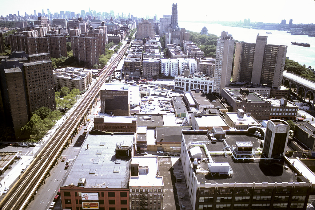 View North From W. 126Th St. Along Broadway, Harlem, 2008.