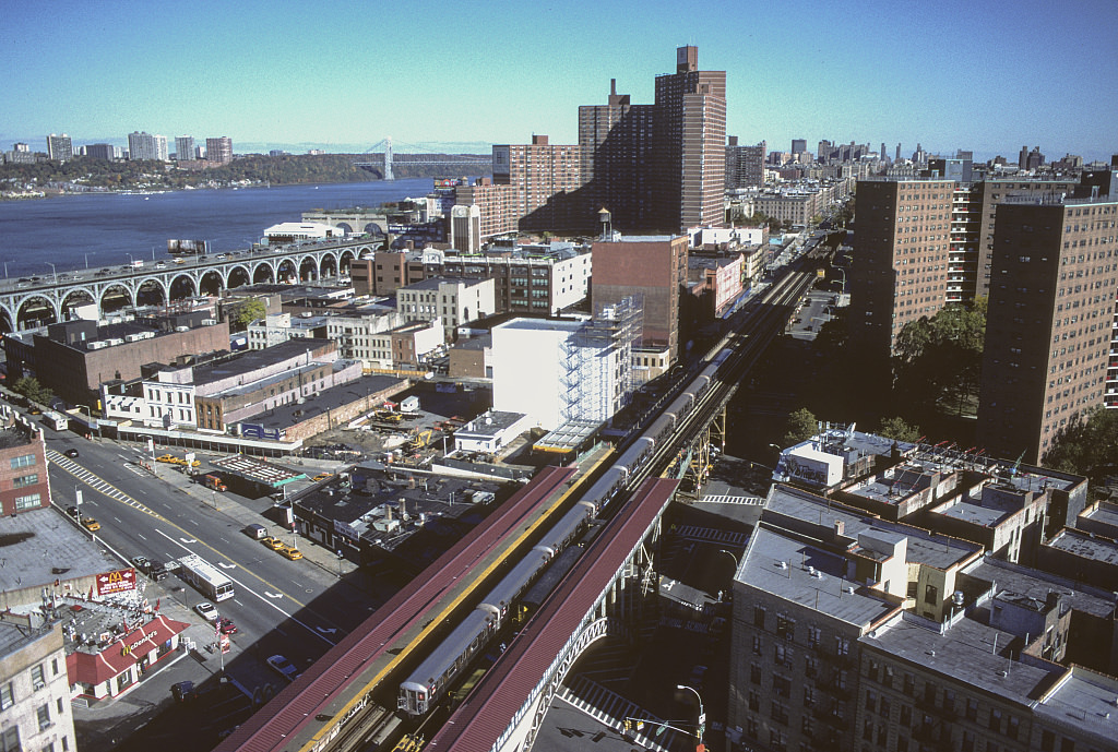 View West Along E. 117Th St. From 2Nd Ave., Harlem, 2009.