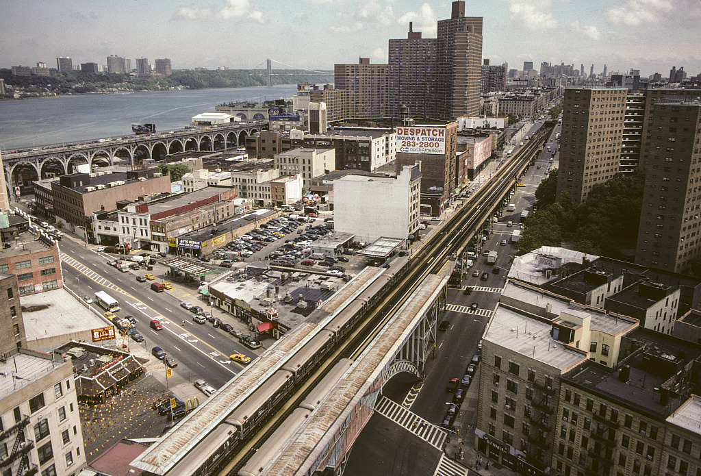 View Nw Along Broadway From W. 125Th St., Harlem, 2001.