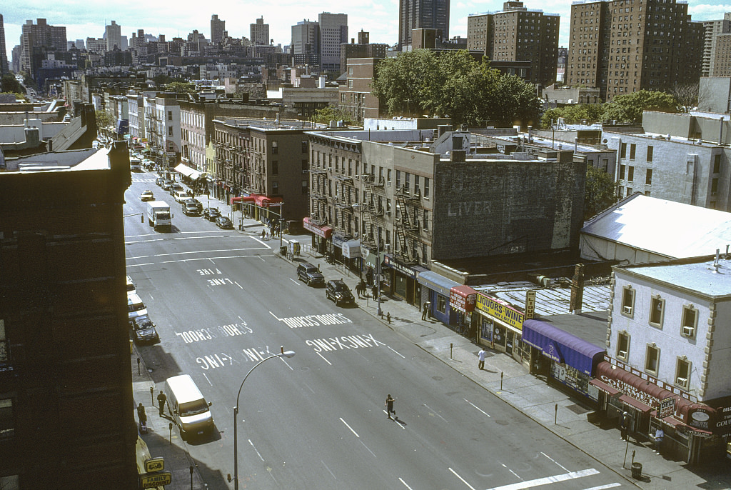 View Sw Along 3Rd Ave. From E. 115Th St., Harlem, 2007.