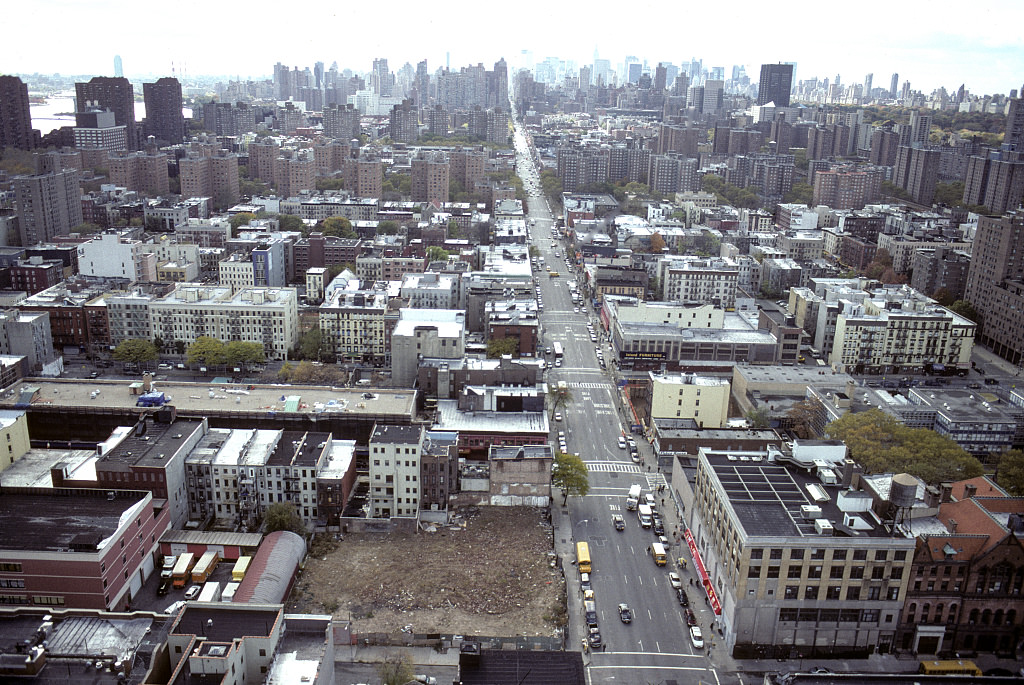 View South Along 3Rd Ave. From E. 123Rd St., Harlem, 2007.