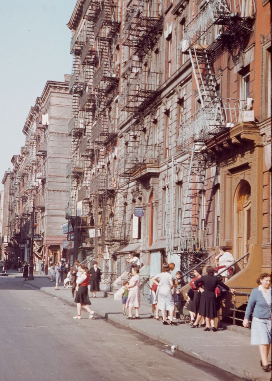 On New York'S Lower East Side, 1941