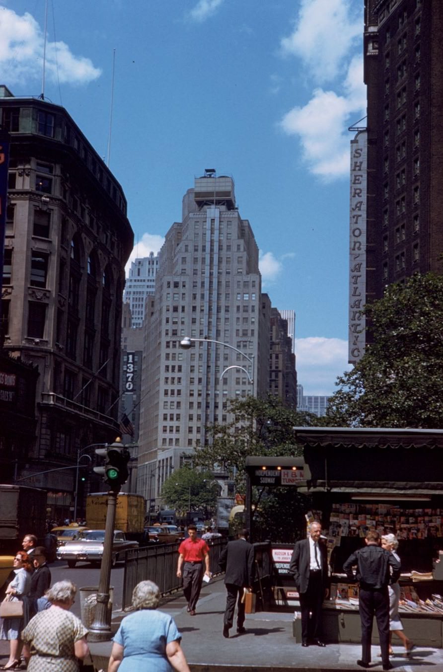 The Vibrant Life And Landmarks Of New York City From 1940S To 1960S Through Charles Cushman’s Lens