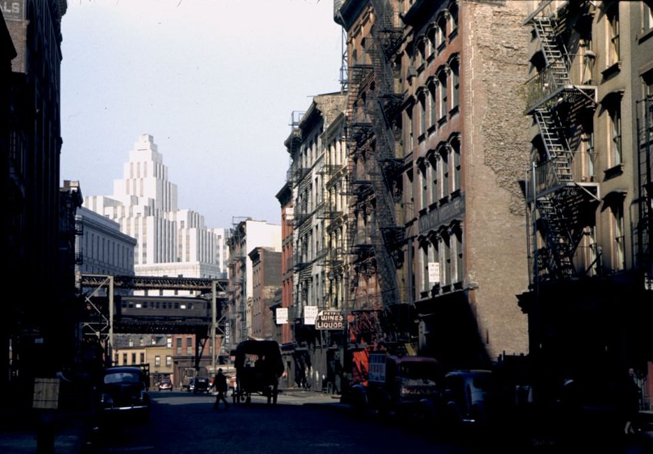 View Up Moss Ave, 1942