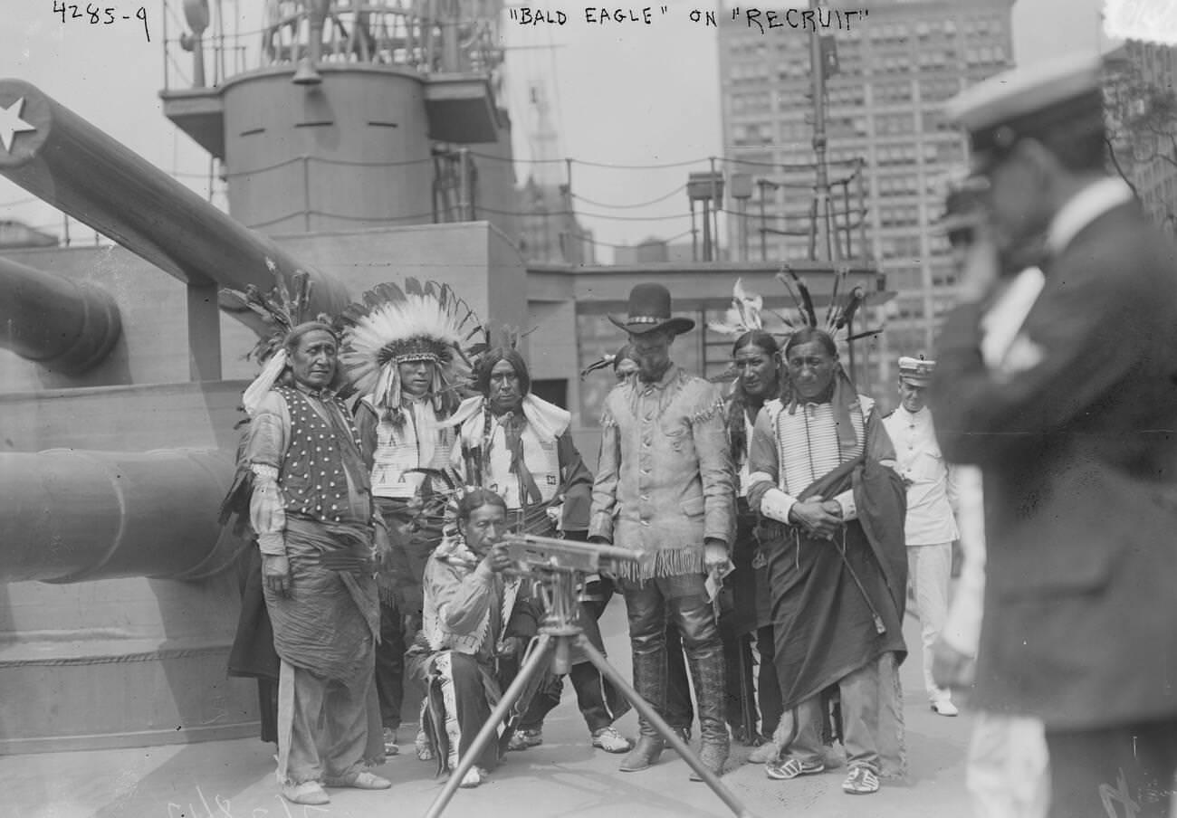 A Group Of Native Americans Inspecting The Model Weapons Aboard The Uss Recruit, 1917.