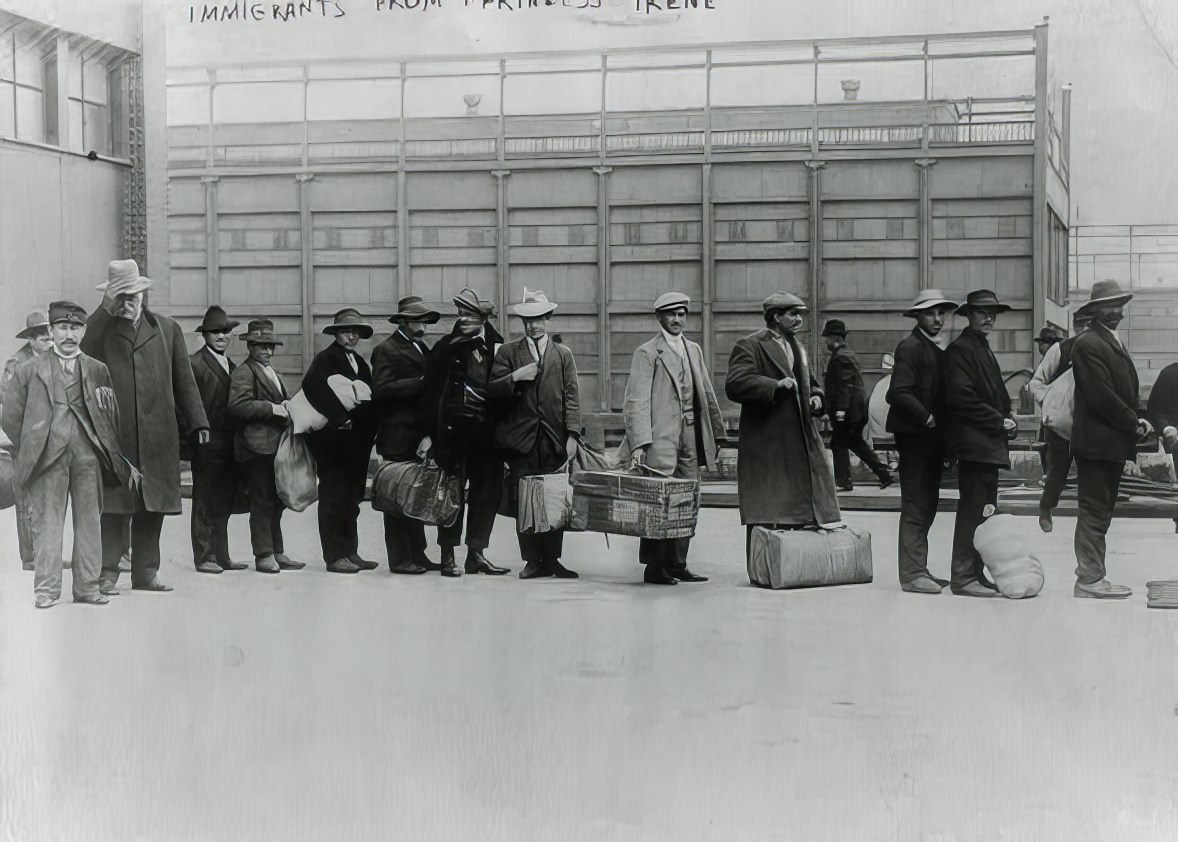 Ellis Island, N.y. - Immigrants From &Amp;Quot;Princess Irene&Amp;Quot;, 1911.