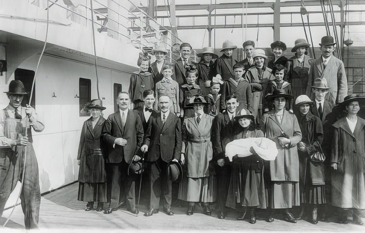 Russian Family On Orbita, 1921 Sept. 16.