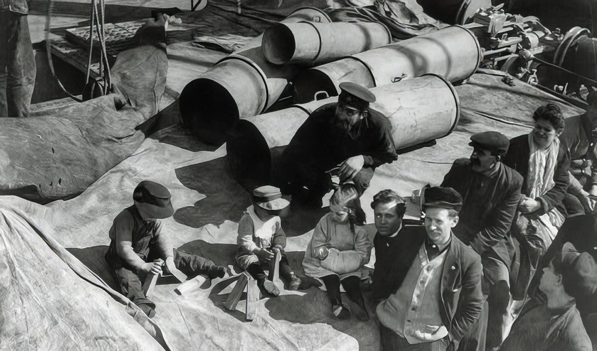 Steerage Children At Play On Freidrich Der Grosse, Ca. 1910.