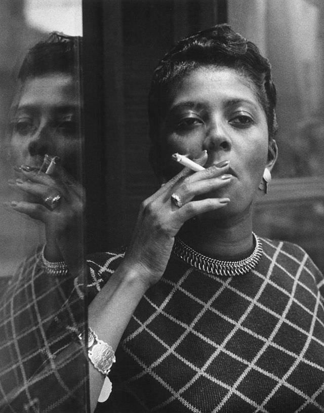 Stunning Portraits Of Harlem Residents From The 1950S By Italian Photographer