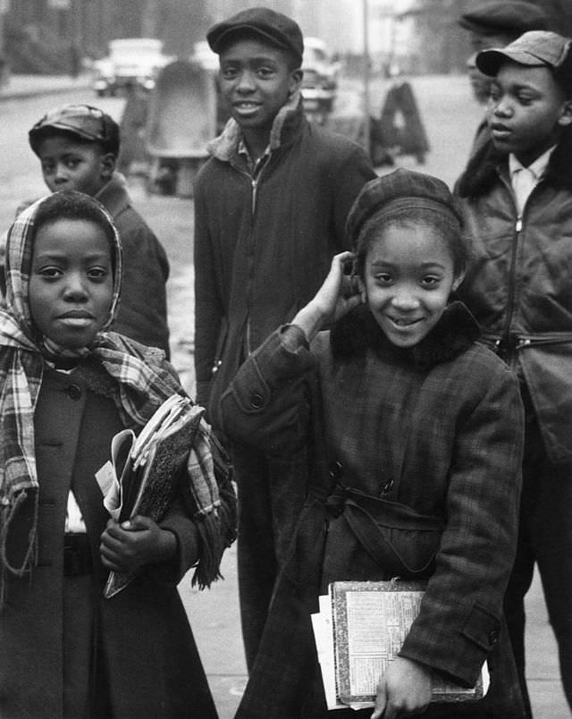 Stunning Portraits Of Harlem Residents From The 1950S By Italian Photographer