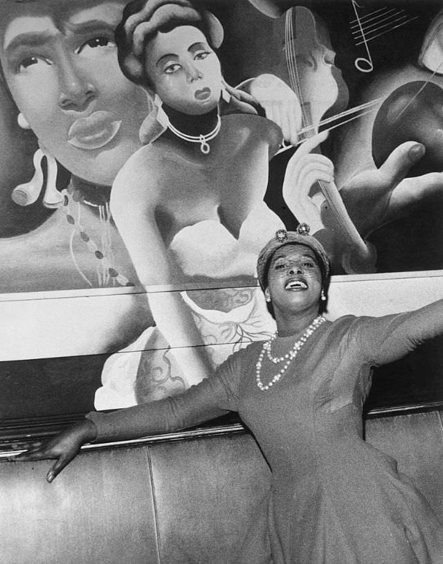 Stunning Portraits Of Harlem Residents From The 1950S By Italian Photographer