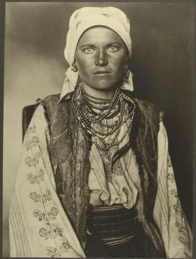 Ruthenian Woman.