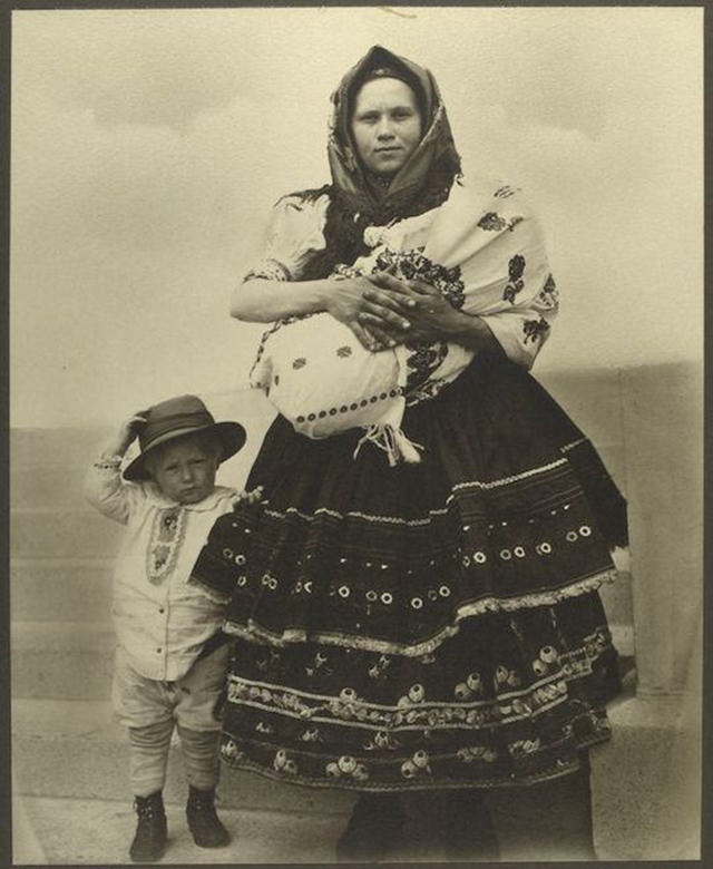 Slovak Woman And Children.