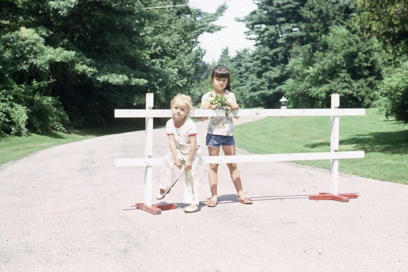 Through The Lens Of Time: A Family'S 1970S Photo Album Offers A Unique Glimpse Of New York City Life