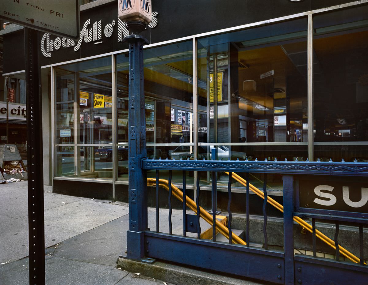 Chock Full O’ Nuts, New York City, 19894