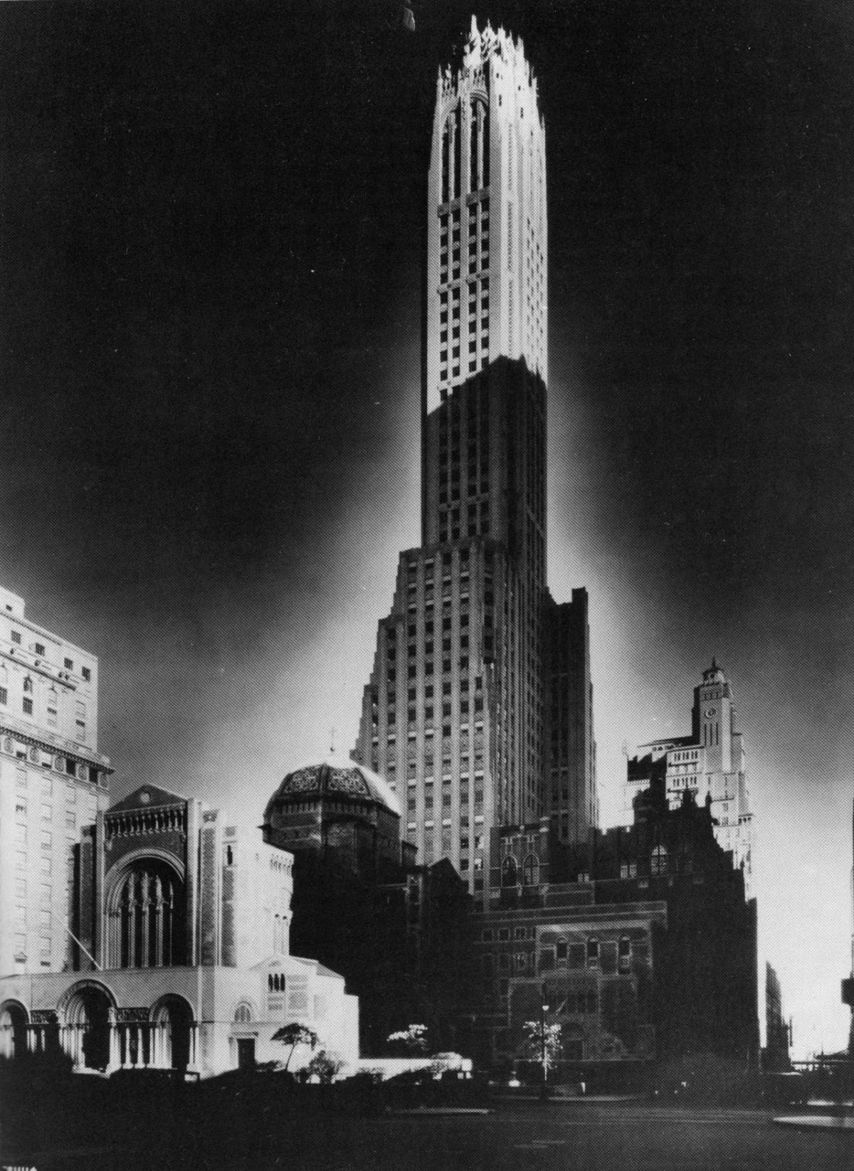 The General Electric Building From Park Avenue And 50Th Street, With St. Bartholomew’s Church In The Foreground, 1930S.