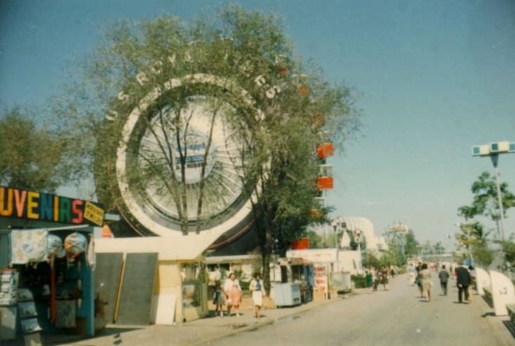 Ferris Wheel